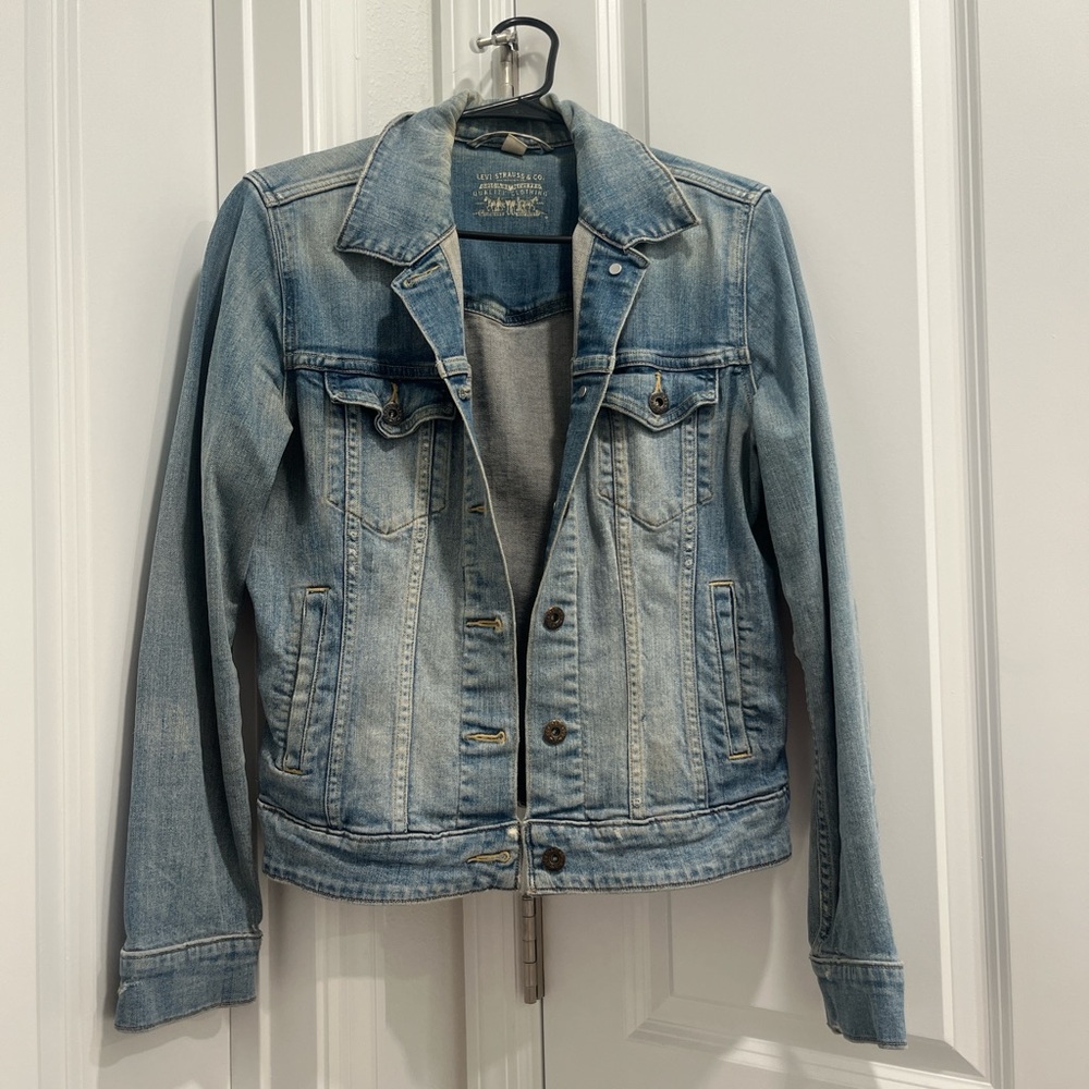 Levis denim jacket